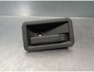 Recambio de maneta interior trasera derecha para renault clio i fase i+ii (b/c57) 1.2 referencia OEM IAM 7700813586  