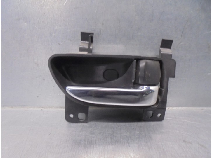 Recambio de maneta interior trasera derecha para subaru xv 2.0 cat referencia OEM IAM 61051FJ021VH  5 PUERTAS