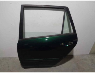 Recambio de puerta trasera izquierda para toyota corolla verso (e12) 1.6 16v referencia OEM IAM 6700413310 VERDE 5 PUERTAS