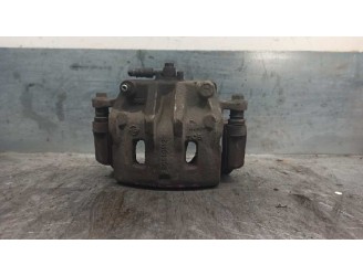 Recambio de pinza freno delantera derecha para ssangyong rexton 2.7 turbodiesel cat referencia OEM IAM BC412035 BC140112 MANDO