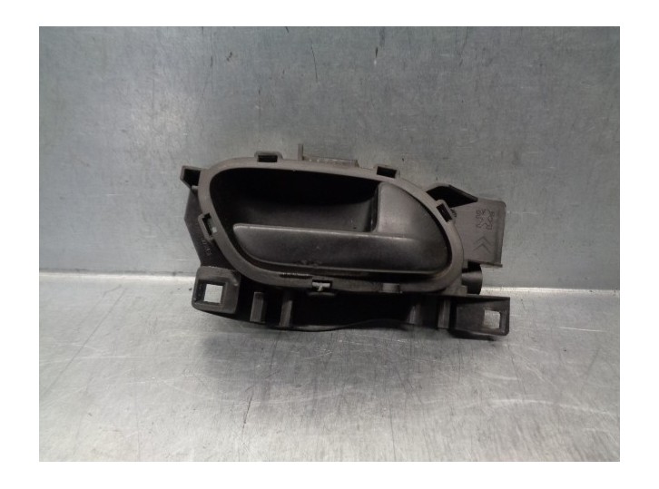 Recambio de maneta interior delantera derecha para citroën jumpy 2.0 hdi fap referencia OEM IAM 96555514XT 