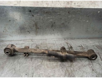 Recambio de brazo suspension superior trasero derecho para kia opirus 3.5 v6 cat referencia OEM IAM 5526039800  