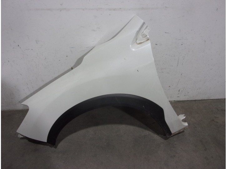 Recambio de aleta delantera izquierda para subaru xv 2.0 cat referencia OEM IAM 57120FJ0619P BLANCO PERLADO 