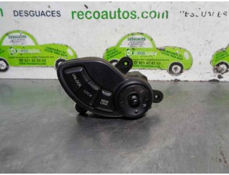 Replacement mirror control for Hyundai Santa Fe (SM) 2.0 CRDi CAT OEM IAM reference 9353026000 9353026020 