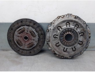 Recambio de kit embrague para ford transit connect (tc7) 1.8 tdci cat referencia OEM IAM 5091043 124044310 LUK