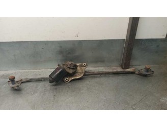 Replacement front wiper motor for Chrysler Voyager (ES) 2.5 CAT OEM IAM reference 4682761 