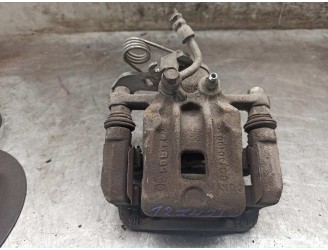 Recambio de pinza freno trasera derecha para kia carens ( ) 1.7 crdi cat referencia OEM IAM 58230A4100 