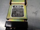 Recambio de motor tapa deposito combustible para kia opirus 3.5 v6 cat referencia OEM IAM 957203C000  