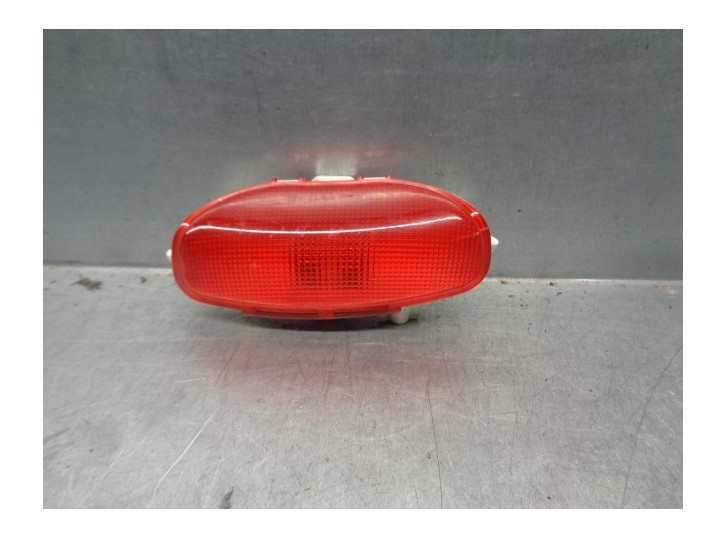Replacement right side marker light for Kia Opirus 3.5 V6 CAT OEM IAM reference 926403F000 