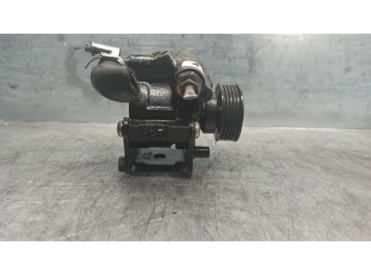 Replacement power steering pump for Ford Mondeo saloon (GD) 1.8 turbodiesel CAT OEM IAM reference 97BG3A674AA 