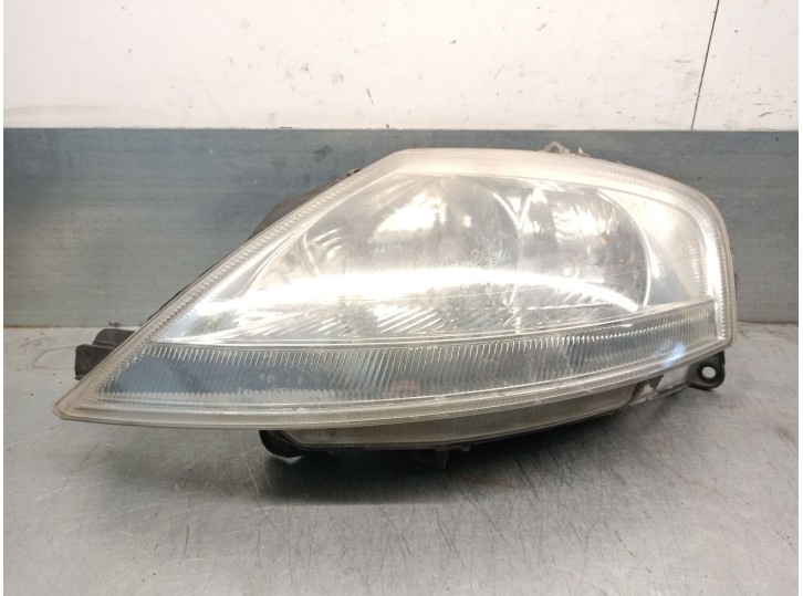 Recambio de faro izquierdo para citroën c3 1.4 referencia OEM IAM 9647214280 6204Z6 