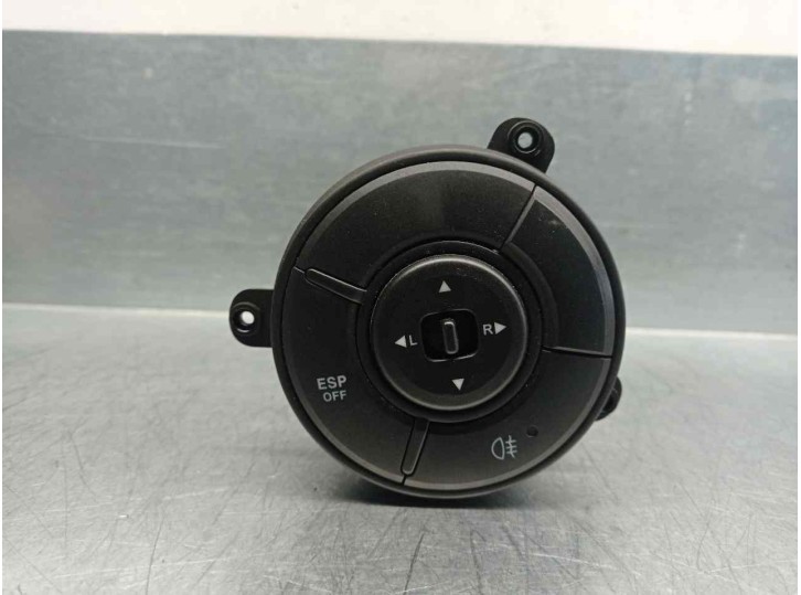 Recambio de mando retrovisor para ssangyong actyon 2.0 td cat referencia OEM IAM 8550131361  