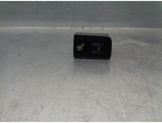 Replacement right seat control for Kia Opirus 3.5 V6 CAT OEM IAM reference 889913F002 