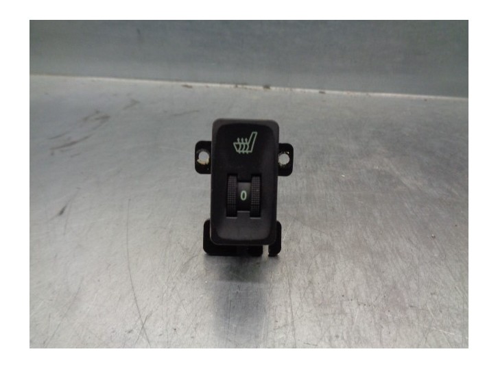 Replacement left seat control switch for Kia Opirus 3.5 V6 cat OEM IAM reference 889903F102 