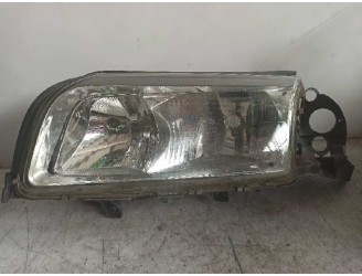 Recambio de faro izquierdo para volvo s80 berlina 2.5 turbodiesel referencia OEM IAM 8620662 89005046 4 PUERTAS