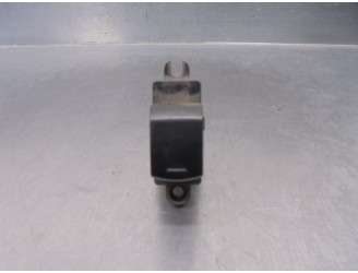 Recambio de mando elevalunas trasero izquierdo para subaru xv 2.0 cat referencia OEM IAM 83071FJ050  