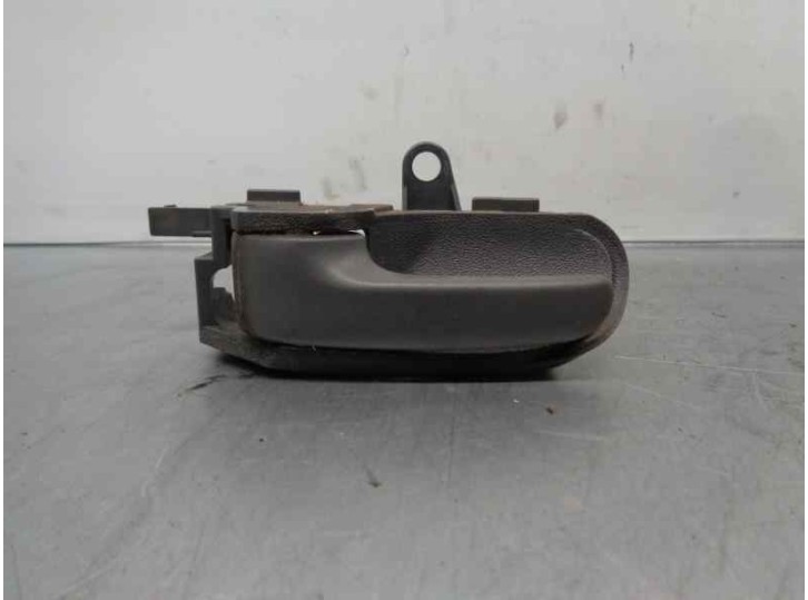 Recambio de maneta interior delantera izquierda para toyota aygo (kgb/wnb) 1.0 cat referencia OEM IAM 692060D060B2  