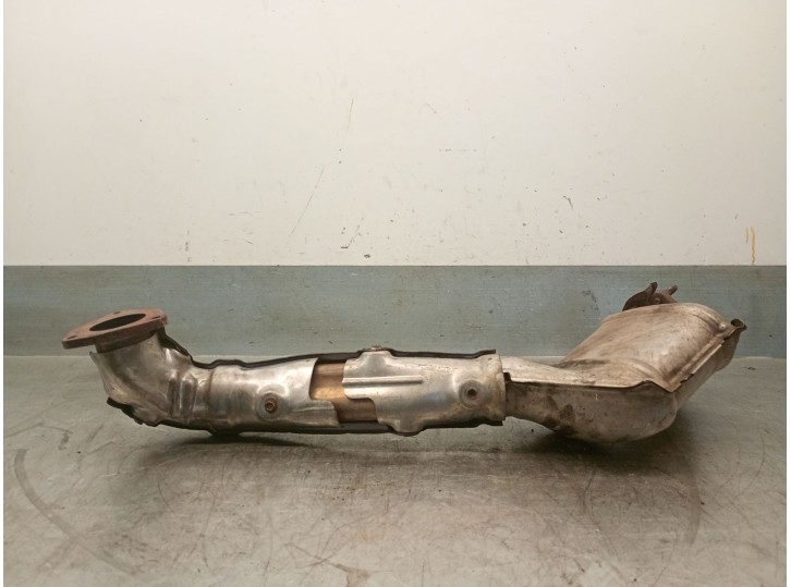 Recambio de catalizador para infiniti ex 30d referencia OEM IAM B08D21BY0A B08D21BY0A 