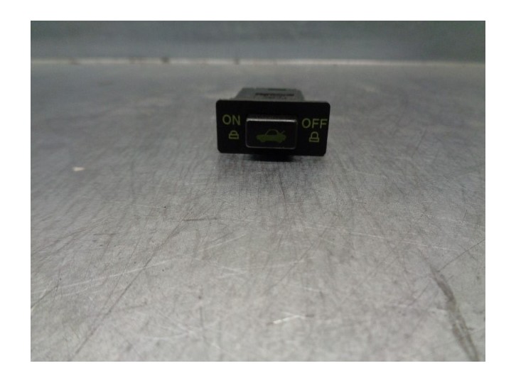 Recambio de interruptor para kia opirus 3.5 v6 cat referencia OEM IAM 9355037000 