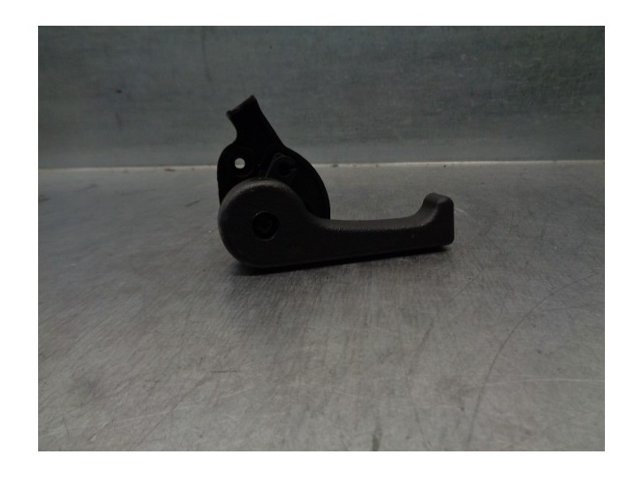 Replacement hood latch for Kia Opirus 3.5 V6 CAT OEM IAM reference 