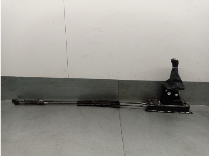 Recambio de palanca cambio para skoda karoq (nu7, nd7) 1.5 tsi referencia OEM IAM 5WA711049AM 566711113DEXV 