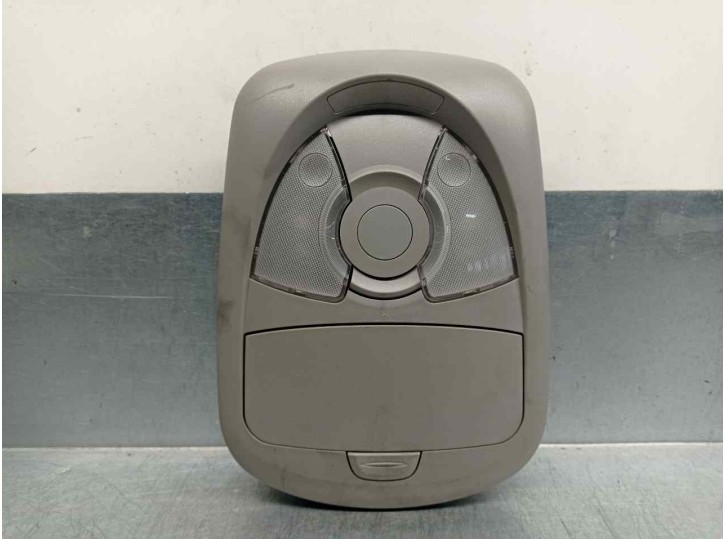 Recambio de luz interior para ssangyong actyon 2.0 td cat referencia OEM IAM 7766009100 