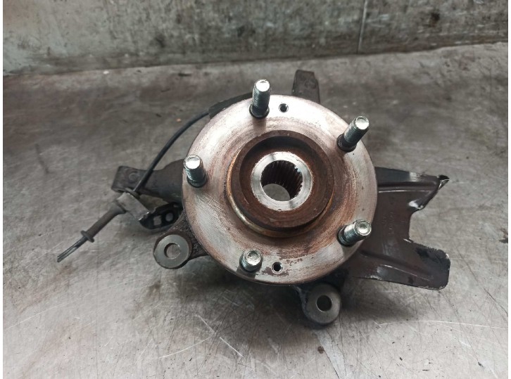 Recambio de mangueta delantera derecha para kia carens ( ) 1.7 crdi cat referencia OEM IAM 82306A4010MP1  