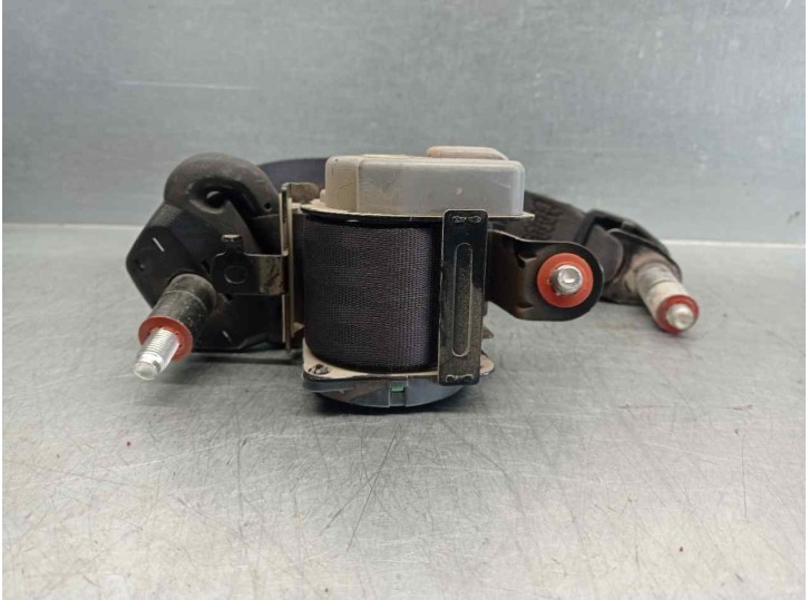 Recambio de cinturon seguridad trasero izquierdo para ssangyong actyon 2.0 td cat referencia OEM IAM 7560131101  5 PUERTAS