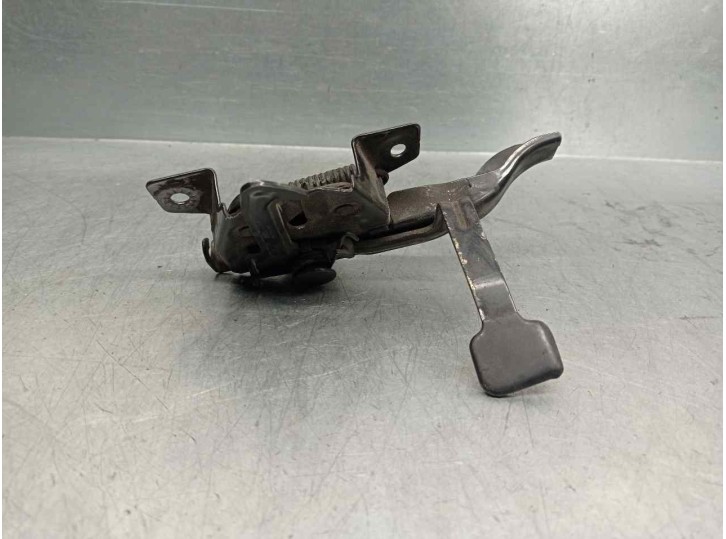 Recambio de cerradura capot para ssangyong actyon 2.0 td cat referencia OEM IAM 7111031003 