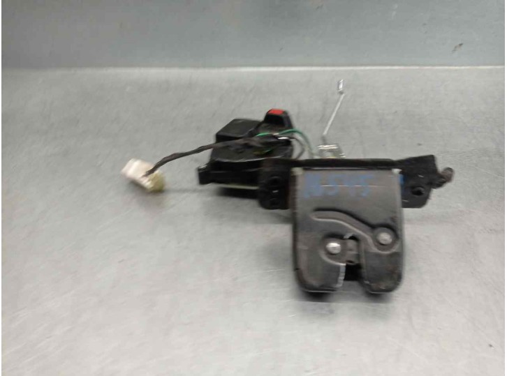 Recambio de cerradura maletero / porton para ssangyong actyon 2.0 td cat referencia OEM IAM 7141031002 7 PINES 5 PUERTAS