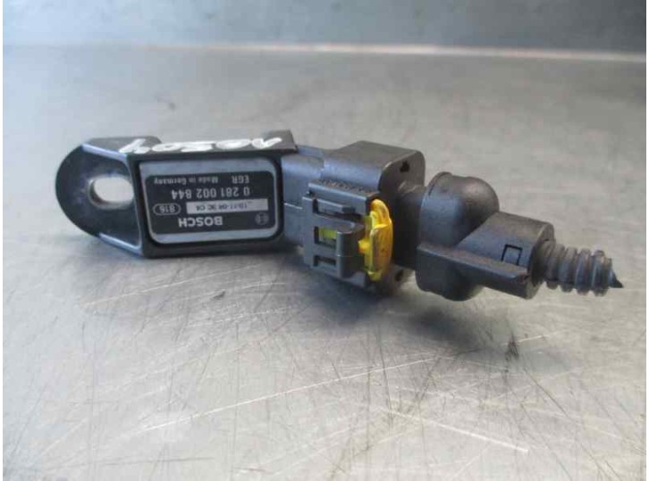 Replacement pressure sensor for Fiat Grande Punto (199) 1.3 16v JTD cat OEM IAM reference 0281002844 BOSCH