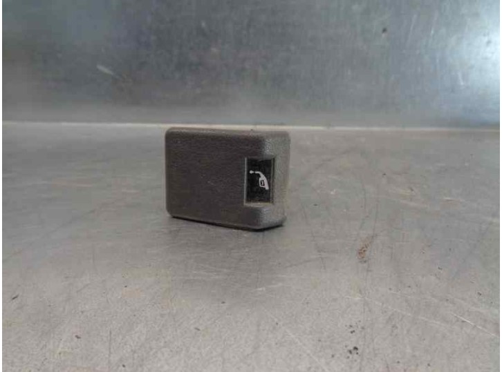 Recambio de mando para mitsubishi montero (v20/v40) 2.5 turbodiesel referencia OEM IAM MB652293  