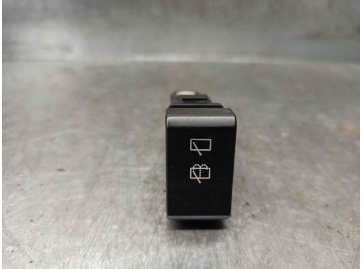 Recambio de mando para ssangyong rodius 2.7 turbodiesel cat referencia OEM IAM 621W10140  