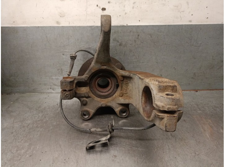Recambio de mangueta delantera izquierda para jaguar x-type 2.0 diesel cat referencia OEM IAM C2S25284 C2S25284 
