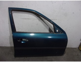 Replacement front right door for Ford Mondeo saloon/estate (FD) 1.8 16v cat OEM IAM reference 6833774 BLUE 5 DOOR