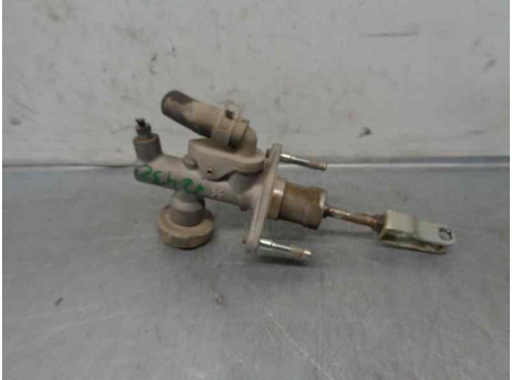 Recambio de bomba embrague para nissan x-trail (t30) 2.2 dci diesel cat referencia OEM IAM 306105M067 