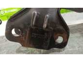 Recambio de brazo suspension inferior delantero izquierdo para mazda 3 lim. (bl) 2.2 turbodiesel cat referencia OEM IAM 8V613A26