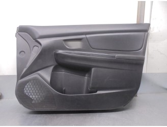 Recambio de guarnecido puerta delantera derecha para subaru xv 2.0 cat referencia OEM IAM 94212FJ040VH  5 PUERTAS
