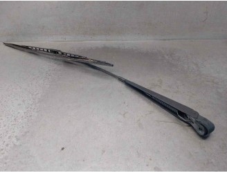 Recambio de brazo limpia trasero para ford mondeo berlina/familiar (fd) 1.8 16v cat referencia OEM IAM 93BG17526H1A  