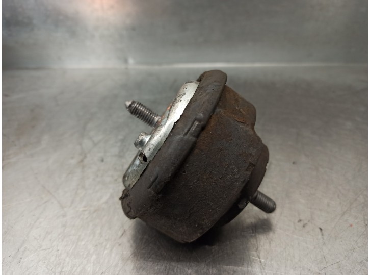 Recambio de soporte motor derecho para bmw serie 3 berlina (e46) 2.0 16v diesel cat referencia OEM IAM 22116752200 