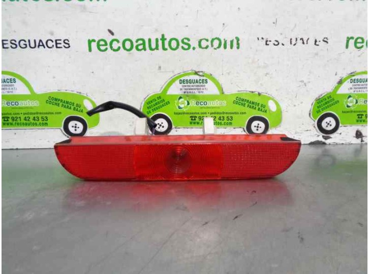 Recambio de luz central de freno para mazda 3 lim. (bl) 2.2 turbodiesel cat referencia OEM IAM BBN751593C 