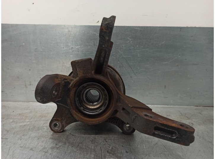 Recambio de mangueta delantera izquierda para nissan micra (k11) 1.3 16v cat referencia OEM IAM 4001573B00  