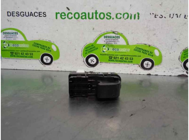 Recambio de mando elevalunas trasero derecho para mazda 3 lim. (bl) 2.2 turbodiesel cat referencia OEM IAM BBM233370 