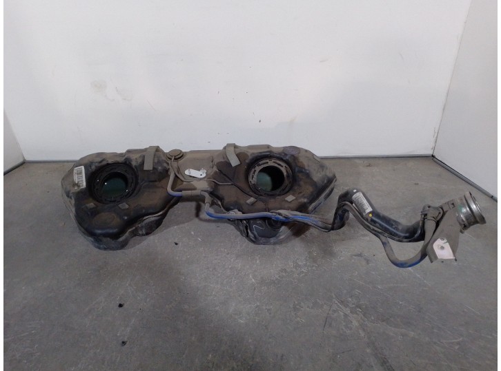 Recambio de deposito combustible para mercedes-benz clase clk (w207) coupe 350 cdi blueefficiency (207.322) referencia OEM IAM A