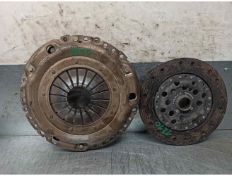 Recambio de kit embrague para mercedes-benz clase c (w202) berlina 180 (202.018) referencia OEM IAM A0068503684  