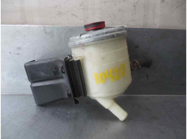 Recambio de deposito servo para suzuki liana rh (er) 1.6 referencia OEM IAM 4914054G00 