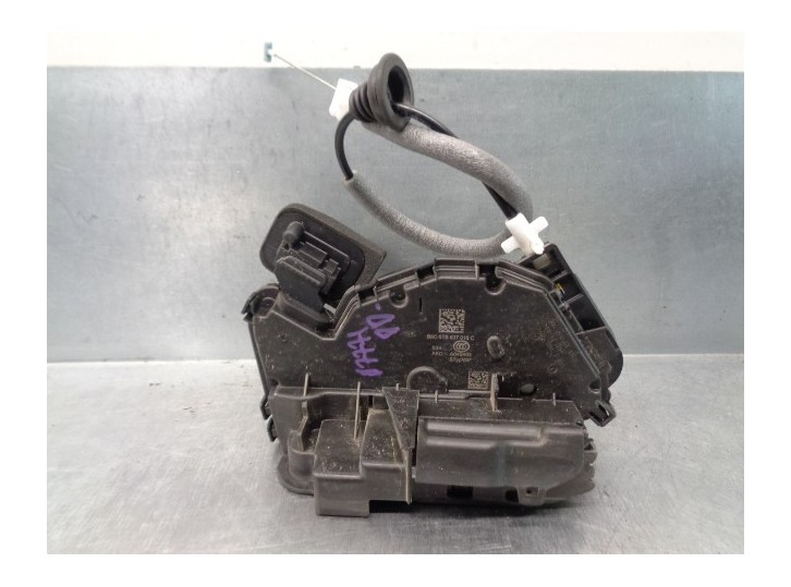 Recambio de cerradura puerta delantera derecha para skoda scala (nw) 1.0 tsi referencia OEM IAM 5TB837016C 5TB837016A 