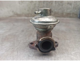 Recambio de valvula egr para renault megane i classic (la0) 1.9 diesel referencia OEM IAM 7700101088  