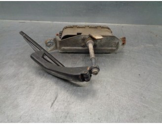 Recambio de limpia faros xenon para volvo s80 berlina 2.4 cat referencia OEM IAM 8620954  DERECHO