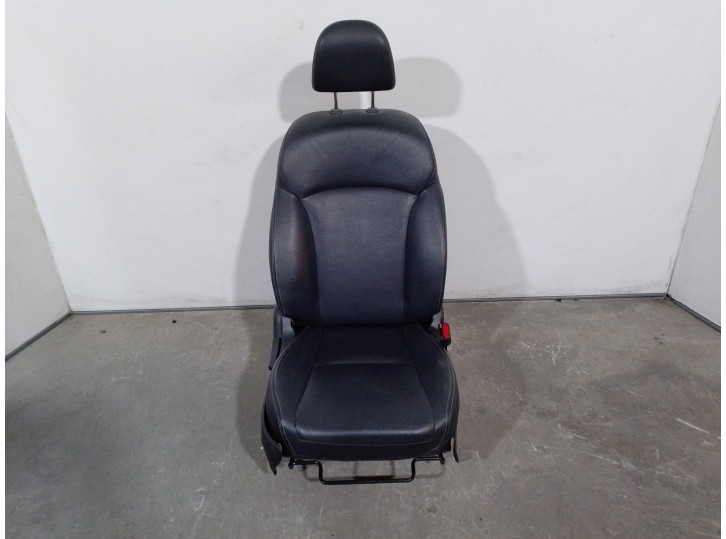 Recambio de asiento delantero derecho para subaru xv 2.0 cat referencia OEM IAM 64140FJ560VH CUERO NEGRO 5 PUERTAS
